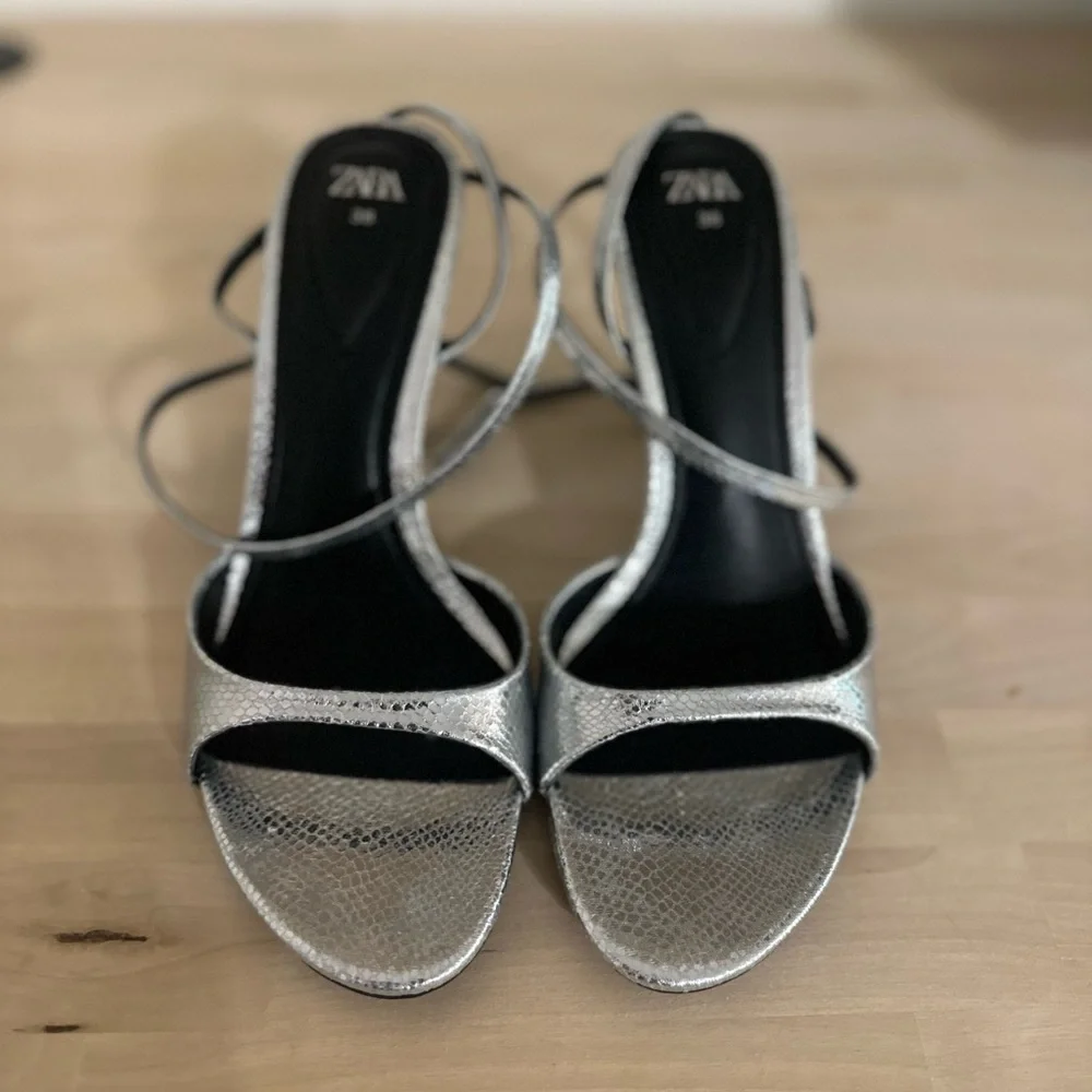 Zara Metallic Silver Strappy Heeled Sandals - Picture 2 of 4
